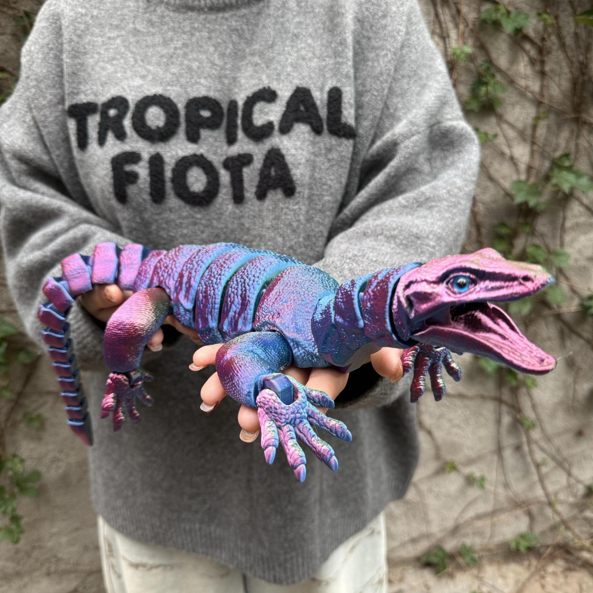 3D Printing Lizard - Red and blue movable lizard 3D